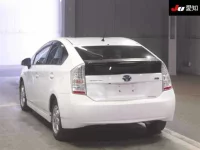 Цена авто Toyota Prius с аукционов Японии, номер кузова ZVW30, пробег 186 000, оценка 6