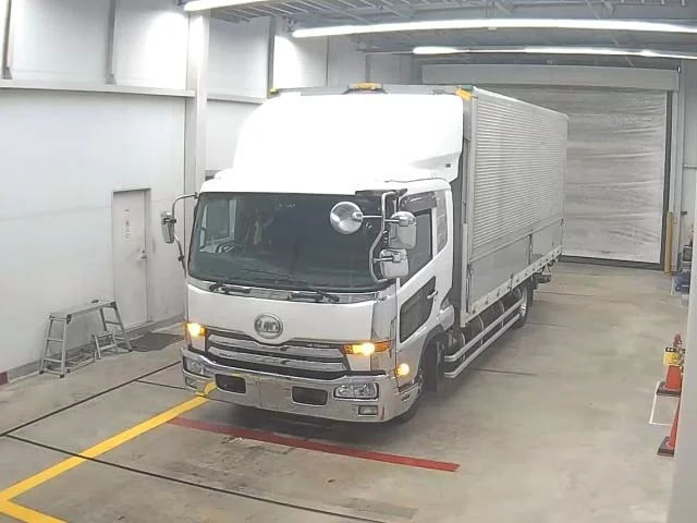 NISSAN DIESEL (UD) CONDOR  с аукциона в Японии