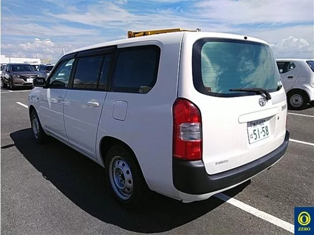 Toyota SUCCEED VAN  с аукциона в Японии