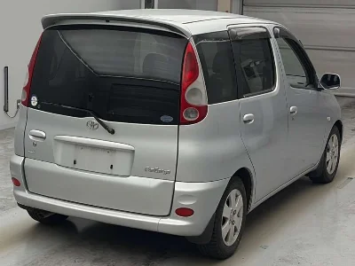 Toyota FUN CARGO