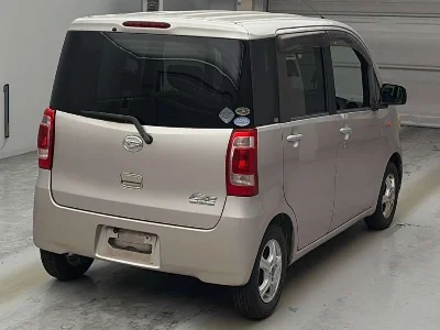 DAIHATSU TANTO EXE