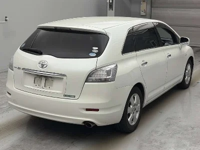 Toyota Mark X Zio