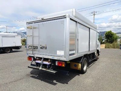 Mazda Titan