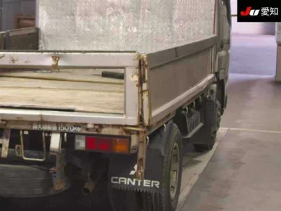 Mitsubishi Fuso Canter