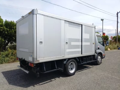 Hino Dutro