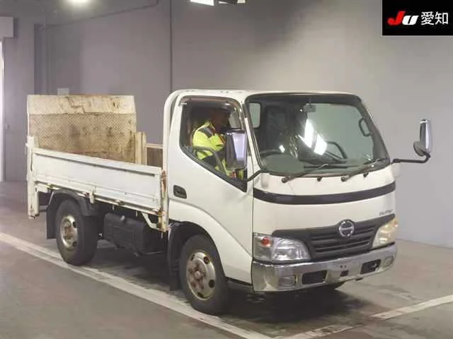 Hino DUTRO TRUCK  с аукциона в Японии