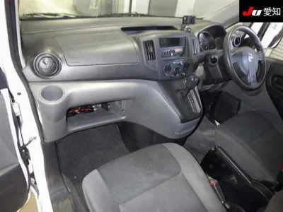 Nissan NV200 VANETTE VAN