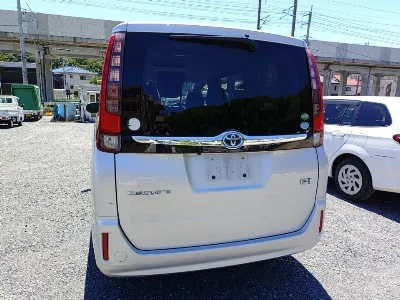Toyota Esquire