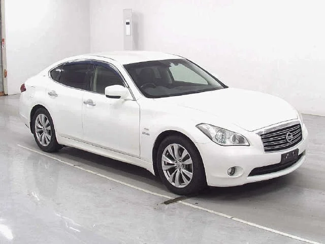 Nissan FUGA HYBRID  с аукциона в Японии