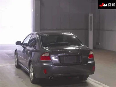 Subaru Legacy B4