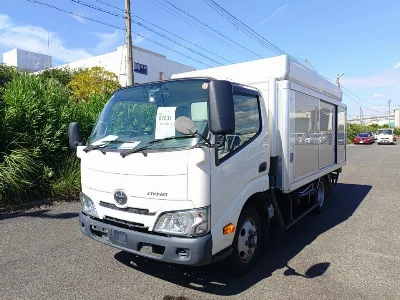 TOYOTA DYNA