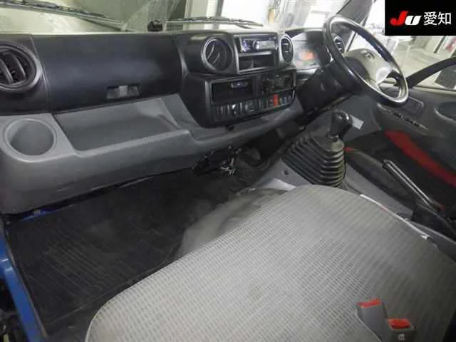 Toyota TOYOACE TRUCK  с аукциона в Японии