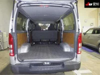Цена авто Toyota HiAce Van с аукционов Японии, номер кузова KDH201V, пробег 283 000, оценка 4