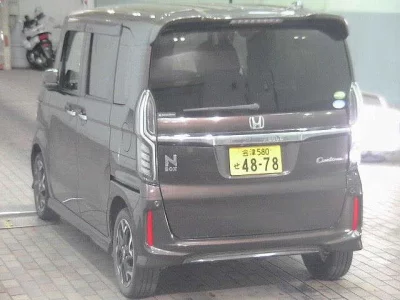 HONDA N BOX