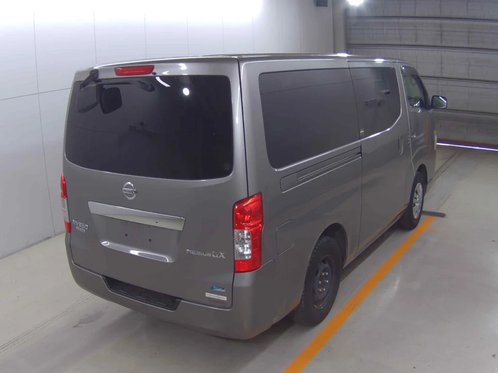 Nissan NV350 Caravan  с аукциона в Японии