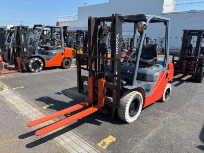 TOYOTA  FORKLIFT 