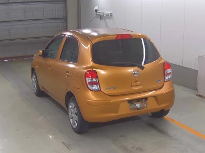Nissan March