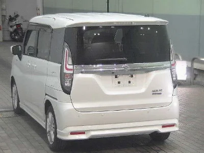 Suzuki Solio