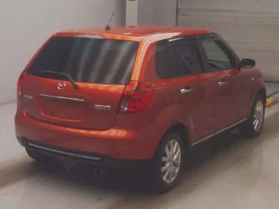 Mazda Verisa