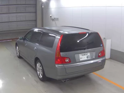 Nissan Stagea