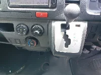 Цена авто Toyota HiAce Van с аукционов Японии, номер кузова KDH206V, пробег 354 000, оценка 
