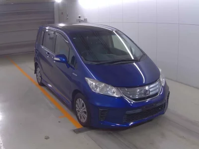 HONDA FREED