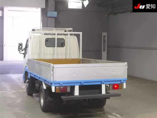 Hino DUTRO TRUCK  с аукциона в Японии