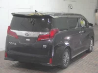Цена авто Toyota Alphard с аукционов Японии, номер кузова AYH30W, пробег 73 000, оценка 8