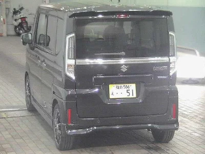 Suzuki Spacia