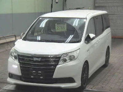 Статистика аукционов Toyota Noah