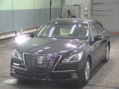 TOYOTA CROWN