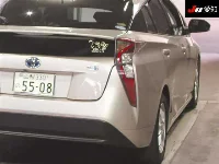 Цена авто Toyota Prius с аукционов Японии, номер кузова ZVW50, пробег 59 000, оценка 8