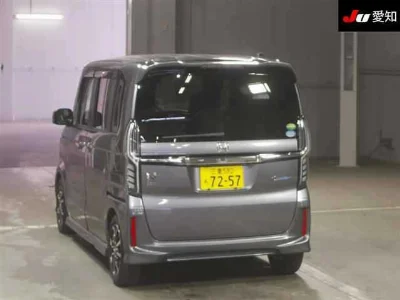 Honda N BOX CUSTOM