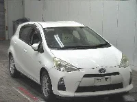 Цена авто Toyota Aqua с аукционов Японии, номер кузова NHP10, пробег 200 000, оценка 4