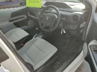 Цена авто Toyota Aqua с аукционов Японии, номер кузова NHP10, пробег 200 000, оценка 4