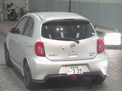 Nissan March