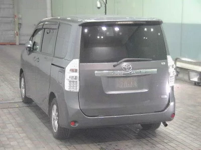 Статистика аукционов Toyota Noah