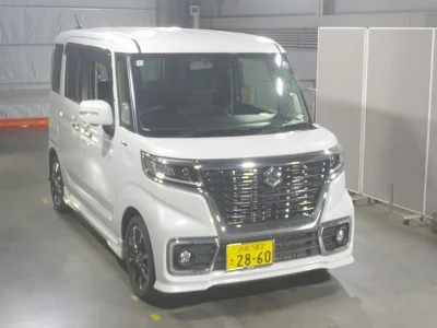 Suzuki Spacia Custom