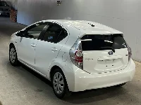 Цена авто Toyota Aqua с аукционов Японии, номер кузова NHP10, пробег 244 000, оценка 2