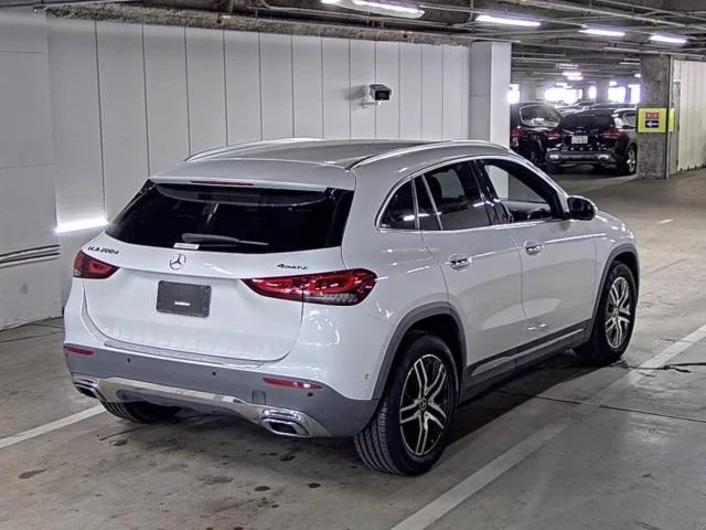 Mercedes-Benz GLA  с аукциона в Японии