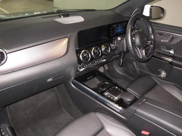 Mercedes-Benz GLA  с аукциона в Японии