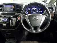 Цена авто Nissan Elgrand с аукционов Японии, номер кузова TE52, пробег 136 000, оценка 8