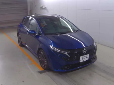 Nissan Aura
