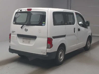 Nissan NV200 VANETTE VAN