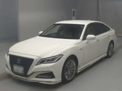Toyota CROWN HYBRID