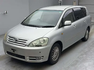 Toyota Ipsum