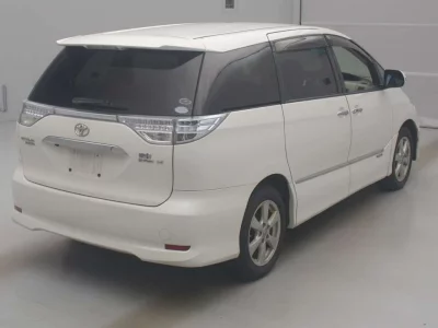 Toyota Estima Hybrid