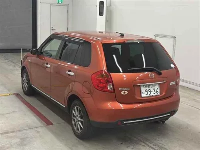 Mazda Verisa