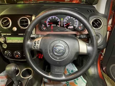 Mazda Verisa