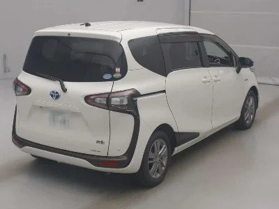 Статистика аукционов Toyota Sienta